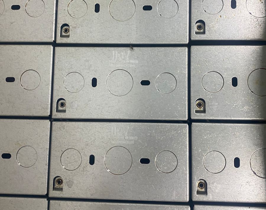 嘉宝龙科技(东莞)有限公司模具产品